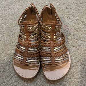 White flower sandals with gems size 12